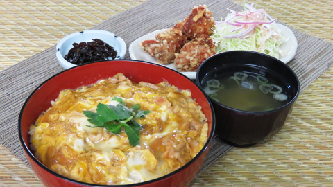 菜彩鶏の親子丼