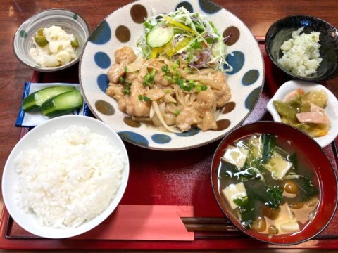 日替わり定食（一例）